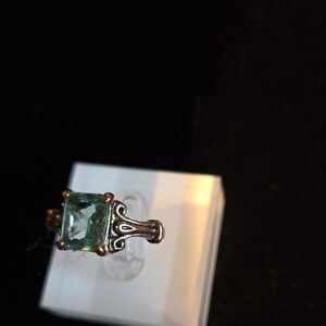 Costume Jewelry Ring, 7.5